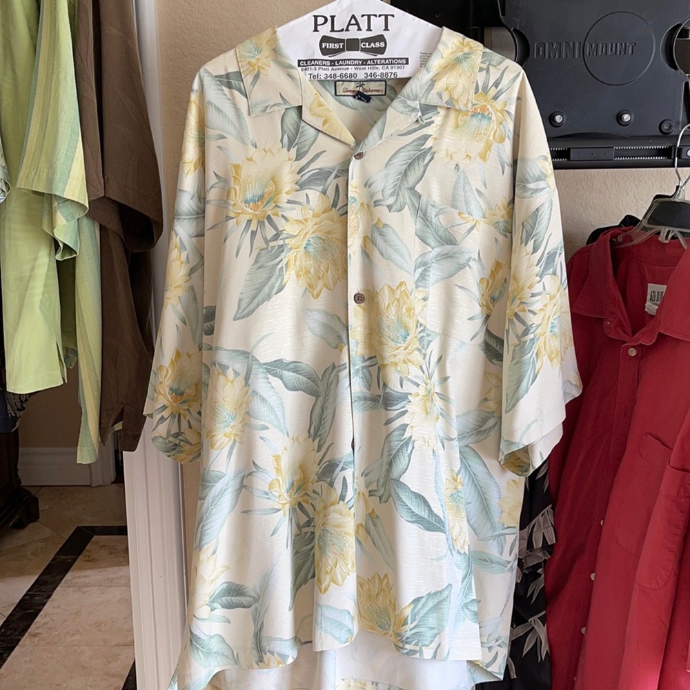 Tommy Bahama Shirt